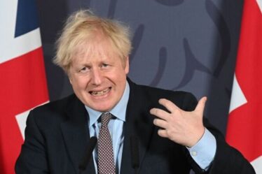 'Déraisonnable!'  Boris parlera au chef de l'UE alors que le Royaume-Uni intensifie la pression sur l'accord détesté sur le Brexit