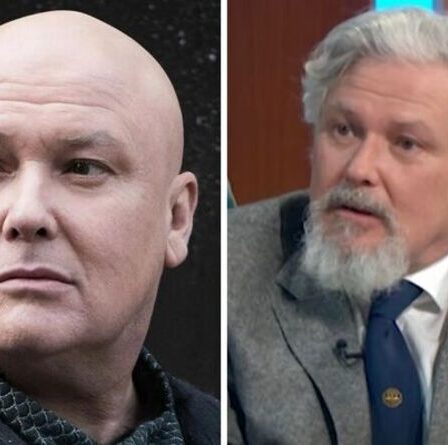 La star de Varys de Game of Thrones admet avoir été évitée après une transformation "méconnaissable"