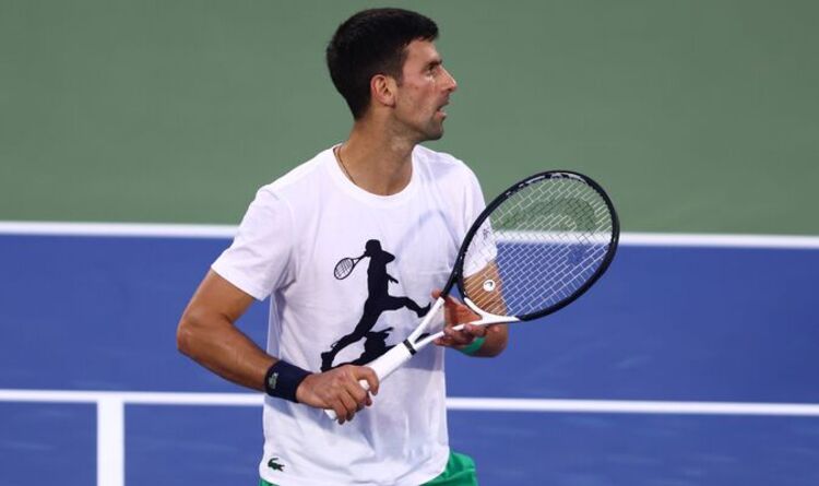 L'interdiction du tournoi de Novak Djokovic a "un impact énorme" avec le patron de l'ATP faisant un plaidoyer pour le vaccin