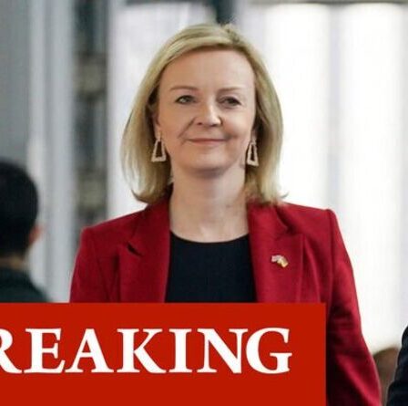 Truss resserre les chaînes de la machine de guerre de Poutine - Le Royaume-Uni annonce de nouvelles représailles majeures
