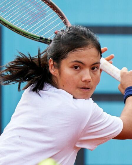 Emma Raducanu fait une déclaration audacieuse avant Roland-Garros et Wimbledon - "Je peux m'entraîner"