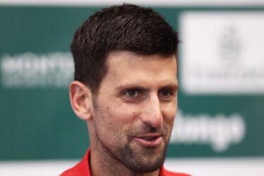 Novak Djokovic tire l'avertissement de Rafael Nadal à Roland-Garros alors qu'il revient enfin à l'action