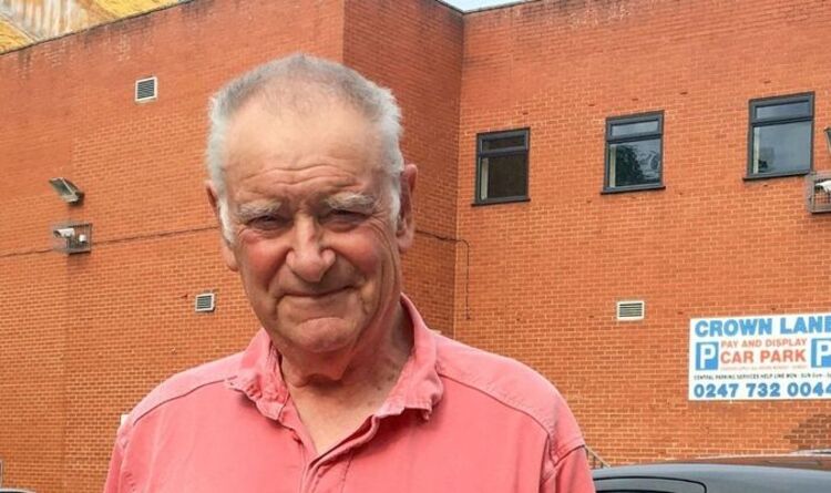 "Très injuste": Brave Grandad condamné à une amende de 272 £ pour une dette de stationnement de 50 pence remporte une bataille judiciaire