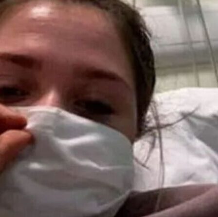 Une adolescente développe une appendicite après avoir gardé des pets autour de son petit ami pendant deux ans
