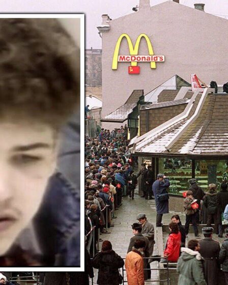 'C'est beau!'  Un film d'archives incroyable montre les réactions au tout premier McDonald's russe
