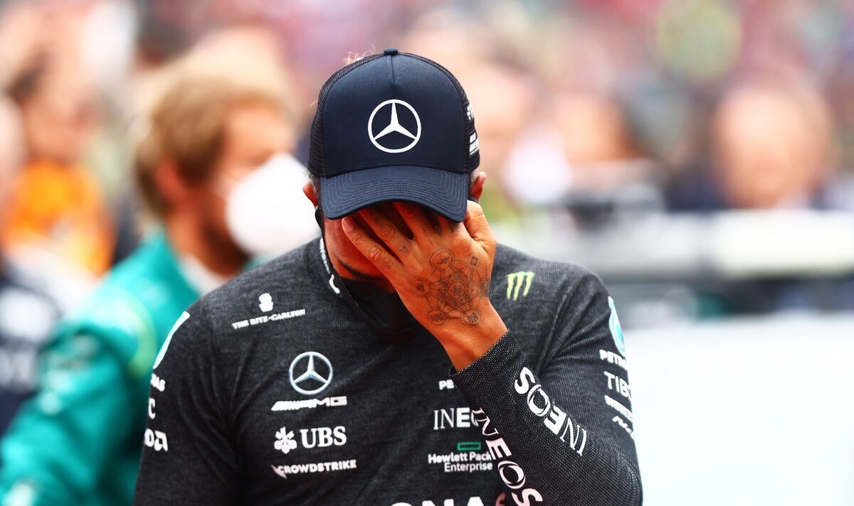 La santé de Lewis Hamilton pourrait être endommagée par un problème de Mercedes selon Carlos Sainz de Ferrari