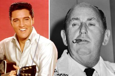 Le manager d'Elvis Presley a "presque avalé son cigare" lorsque King a emmené une fille de 16 ans aux États-Unis