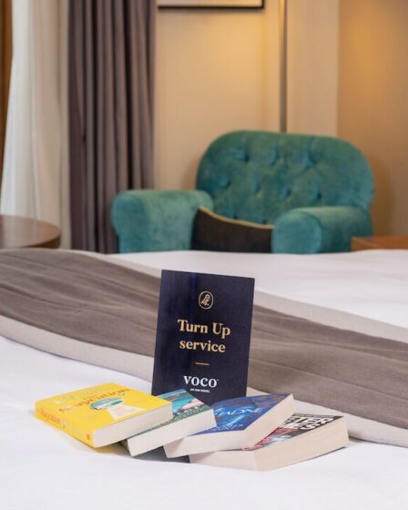 Les hôtels Voco lancent un nouveau service Turn Up avec des boissons et des collations gratuites - Séjours au Royaume-Uni disponibles