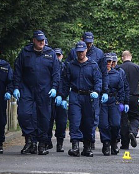 Recherche du bout des doigts après une explosion et découverte d'un "dispositif viable"