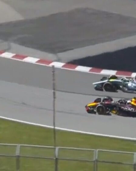Max Verstappen se lance dans une tirade chez Red Bull après avoir donné l'avantage à Lewis Hamilton