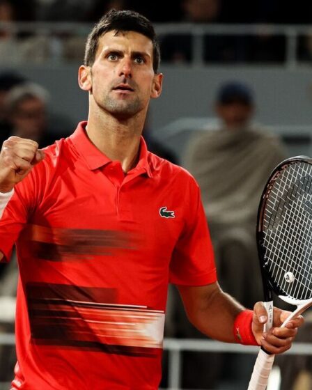 Novak Djokovic soutenu pour battre le record du Grand Chelem malgré la défaite de Rafael Nadal à Roland-Garros