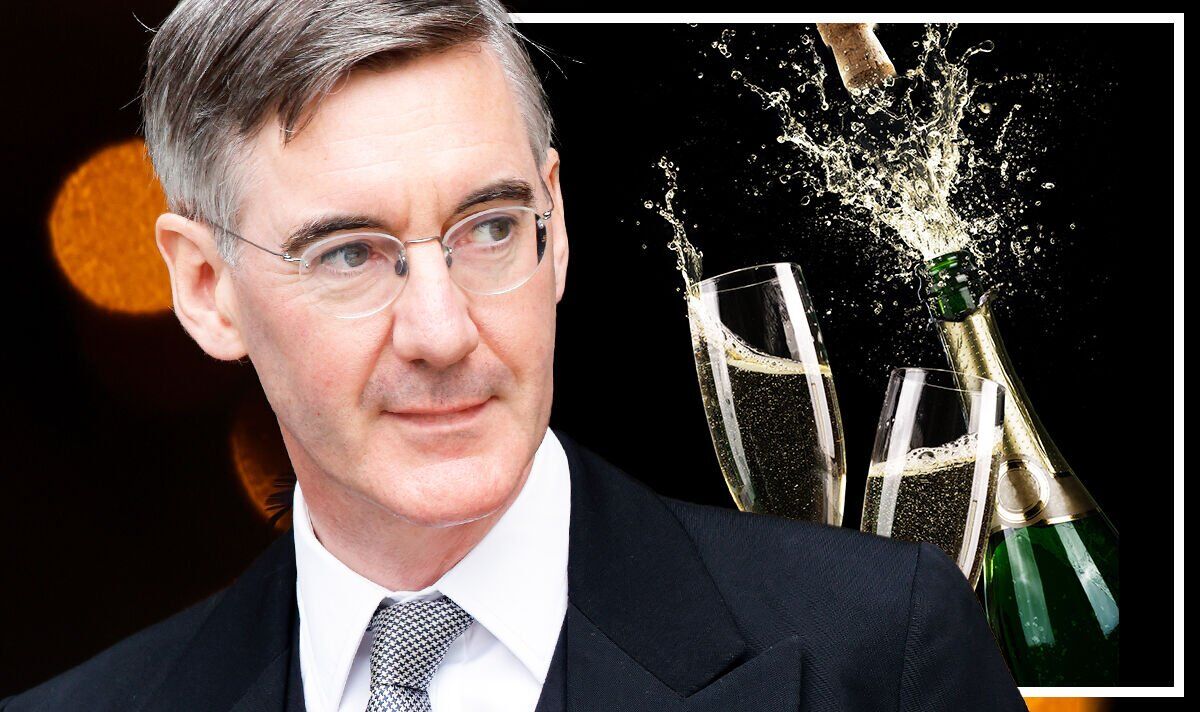 Pétillement !  Jacob Rees-Mogg dénonce l'interdiction des bouteilles en plastique de vin mousseux dans l'UE dans la fureur de la paperasserie