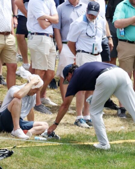 Phil Mickelson frappe un fan avec un ballon à l'US Open alors que des spectateurs inquiets se précipitent à son aide