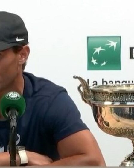 Rafael Nadal aura une "procédure" la semaine prochaine alors que le vainqueur de Roland-Garros discute des plans de Wimbledon