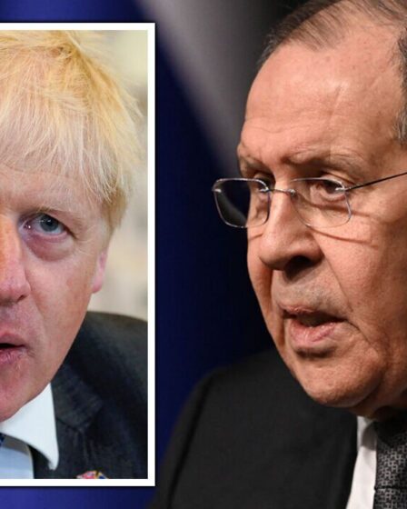 Ukraine EN DIRECT : Faites-le ! Lavrov incite le Royaume-Uni à "forcer la Russie à se mettre à genoux" face à une nouvelle menace stupéfiante