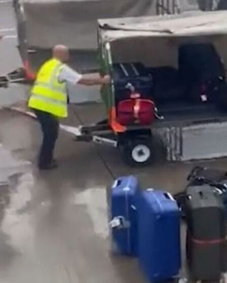 Un pilote de TUI "héroïque" pour avoir chargé des CAS dans un avion au décollage chaotique de l'aéroport après des retards
