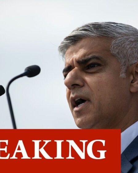 Le maire de Londres Sadiq Khan convoqué en commission en raison de son comportement à l'égard de Cressida Dick