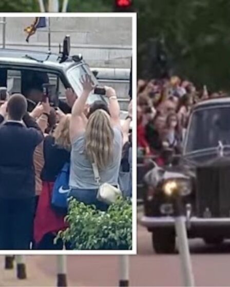 Royal Family LIVE: les enfants et petits-enfants de la reine sont visiblement bouleversés alors qu'ils remercient la foule