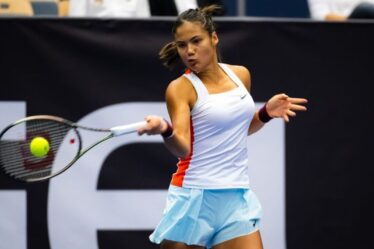 Emma Raducanu éliminée de l'Open d'Ostrava en deux sets battus par Daria Kasatkina