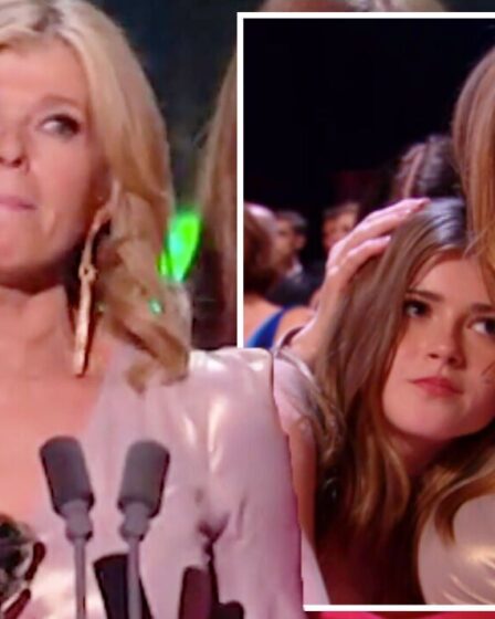 Kate Garraway laisse les fans des NTA en larmes en faisant un geste à Kelsey Parker après avoir remporté un prix