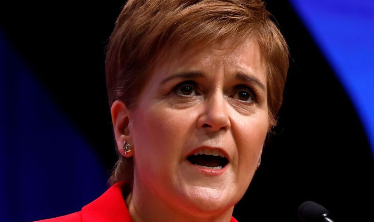 Un tapis retiré sous Sturgeon alors que l'appelant de LBC révèle la chance d'IndyRef2 de "se débarrasser" du SNP