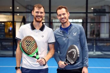 Andy Murray "peut revenir au sommet du tennis masculin", affirme son frère Jamie alors que Brit est soutenu