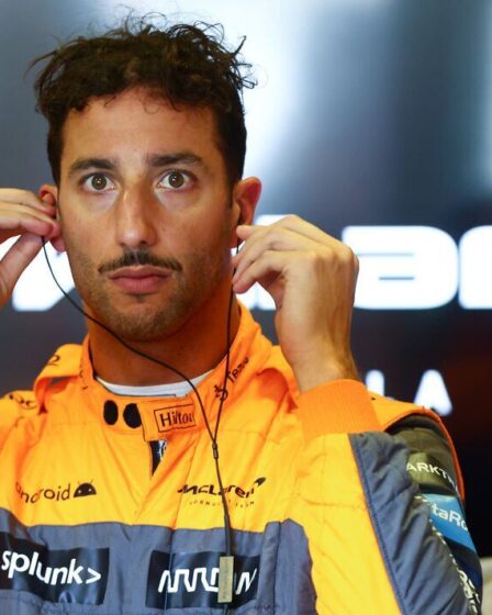 Daniel Ricciardo exhorté à échapper à la "rat race" de la F1 avec un avenir encore incertain