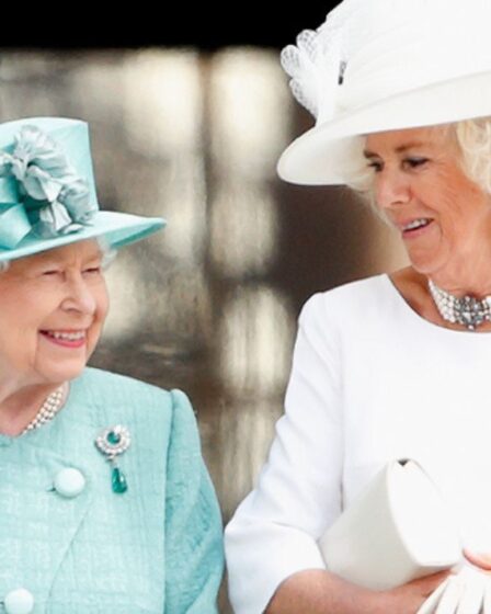 Famille royale EN DIRECT: la dernière tâche de la reine consort Camilla en hommage à feu la reine Elizabeth