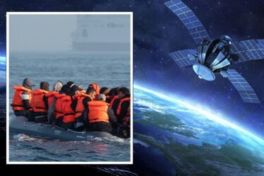 La Grande-Bretagne va suivre les passeurs de migrants depuis l'espace après le premier lancement depuis le Royaume-Uni obtient le feu vert