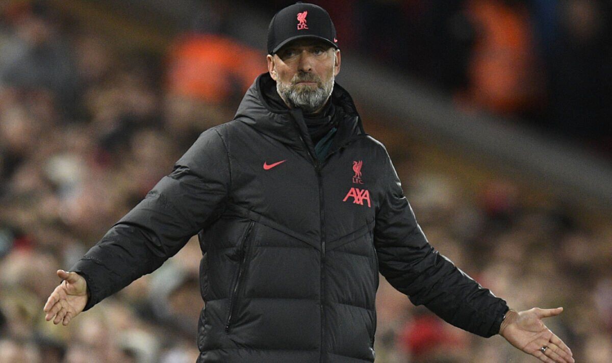 Le patron de Liverpool, Jurgen Klopp, a averti que les actions sur la ligne de touche nuisent à la star des Reds - "Mauvais exemple"