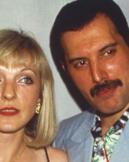 Les derniers jours de Freddie Mercury par la "conjointe de fait" Mary - "J'aurais dû y aller en premier"