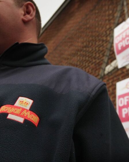 Les travailleurs de Royal Mail jours de grève après que l'offre salariale "inacceptable" tombe le Black Friday
