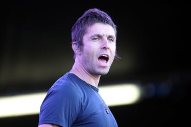 Liam Gallagher s'en prend aux critiques sur les chansons d'Oasis dans une diatribe grossière