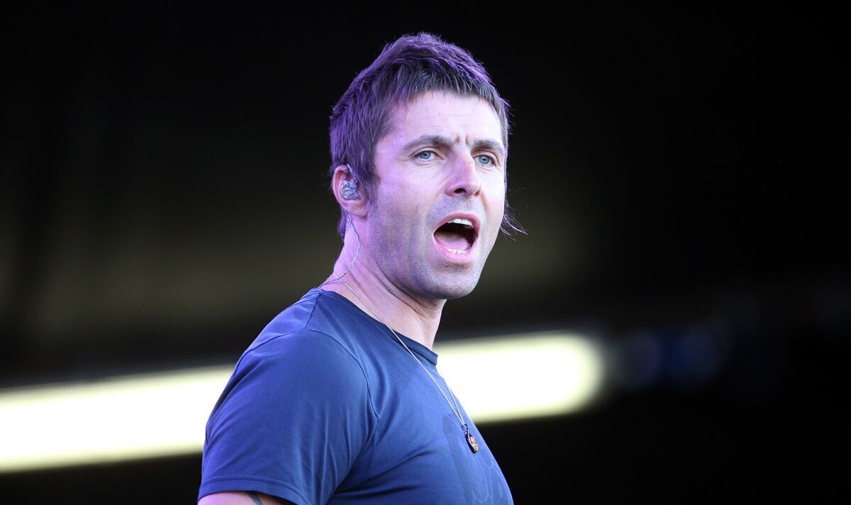Liam Gallagher s'en prend aux critiques sur les chansons d'Oasis dans une diatribe grossière