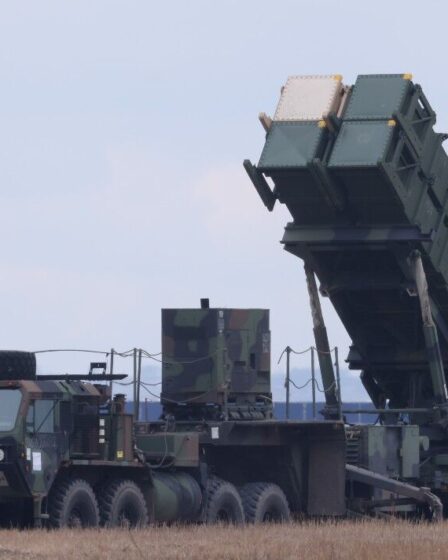 Ukraine EN DIRECT: la Pologne déplacera des lanceurs de missiles à la frontière alors que les tensions avec la Russie montent en flèche