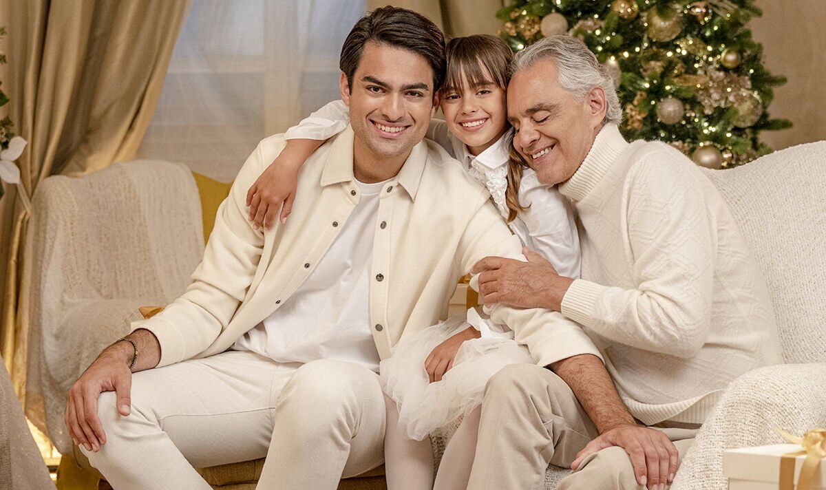 Andrea Bocelli et ses enfants Virginia et Matteo jouent dans un film de Noël musical enchanté