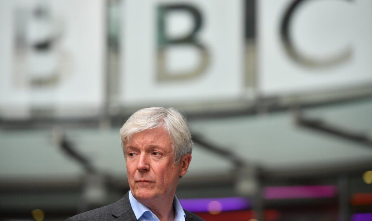 L'ancien patron de la BBC appelle à une réforme des droits de licence alors que les plus pauvres du Royaume-Uni sont touchés par un système "injuste"