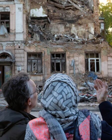 Les sirènes des raids aériens retentissent alors que 30 "drones iraniens" sont abattus à Kyiv lors de l'offensive russe