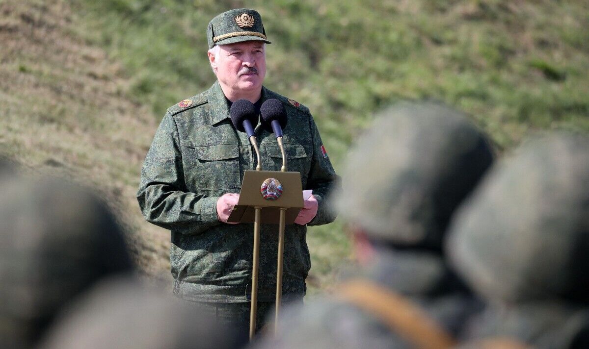 Loukachenko déplace les troupes biélorusses dans des «zones désignées» lors d'un contrôle de préparation au combat de choc