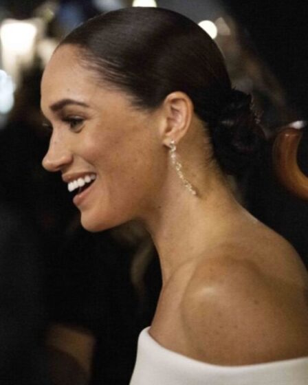 Meghan Markle étourdit les fans dans une robe blanche «drop dead magnifique» pour accepter le prix avec Harry