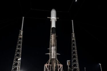 SpaceX retarde la mission de mettre le premier atterrisseur privé et japonais sur la Lune