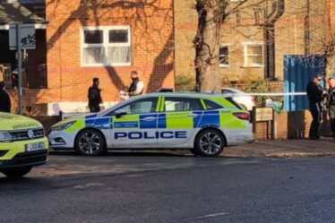 Un homme « poignardé à mort » alors que la police se précipite dans un immeuble dans le nord-ouest de Londres