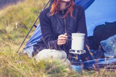 Changement de règle de camping sauvage dans un endroit populaire de Dartmoor alors que le propriétaire obtient le droit de retirer les campeurs