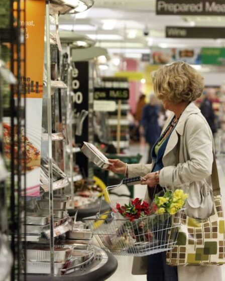 Les acheteurs sont convaincus qu'ils ont trouvé comment obtenir un magasin M&S Food gratuit