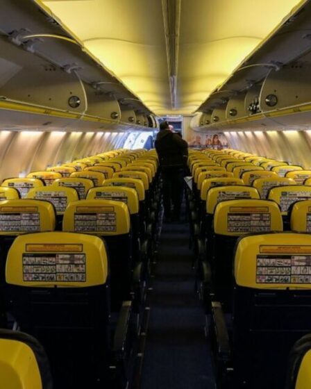 Ryanair partage le piratage des sièges d'avion pour les passagers qui veulent être «les premiers à monter et à descendre»