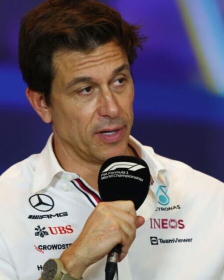 Toto Wolff fait le point sur le nouvel accord de Lewis Hamilton Mercedes avec des pourparlers de confrontation prévus