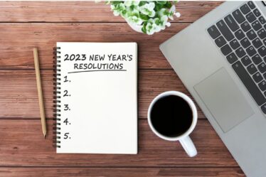 'Travailler, planifier, économiser' : 12 résolutions financières pour vous aider à prospérer en 2023