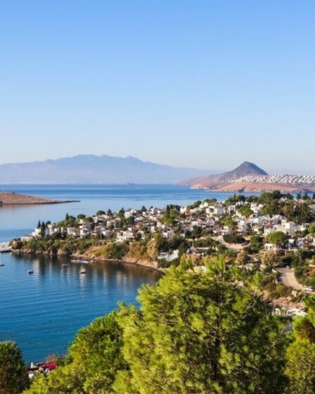 Les vacanciers britanniques en Turquie ont dit de "ne pas voyager" dans 10 régions en état d'urgence
