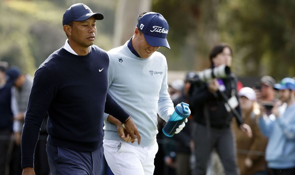 Tiger Woods s'excuse pour l'incident du tampon avec Justin Thomas après avoir reçu un contrecoup