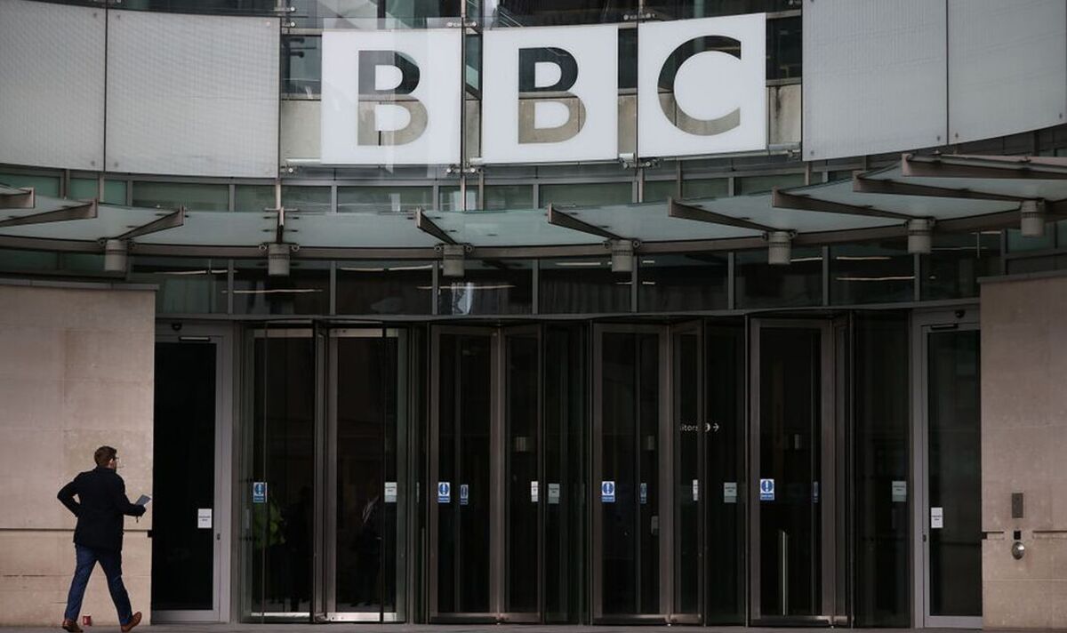 Le personnel de la BBC craint que la fusion ne s'effondre et brûle comme Liz Truss lors du lancement d'une nouvelle chaîne
